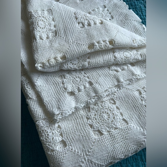 Vintage HUGE French Lace Blanket/ Table cloth / curtain